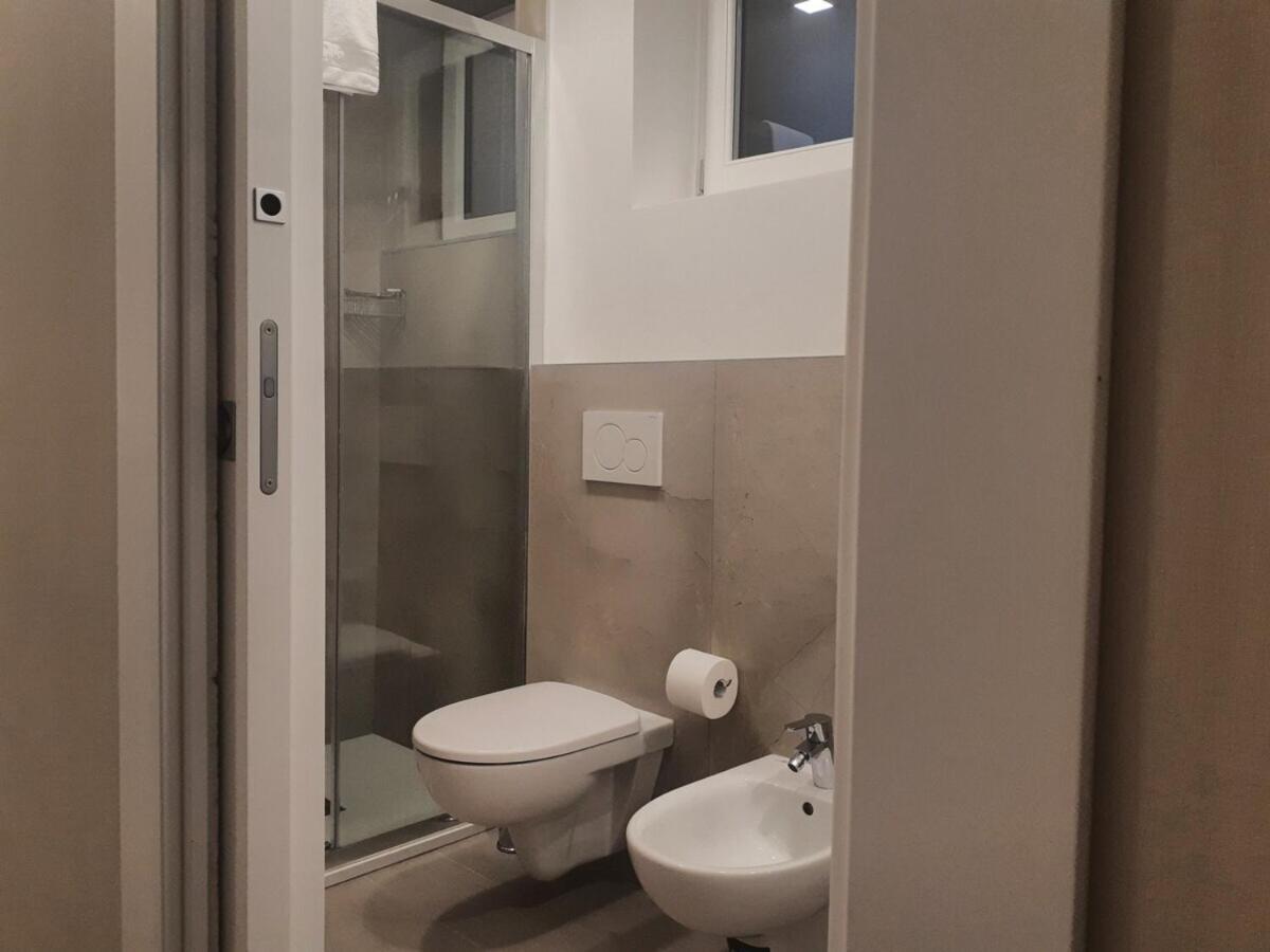 Smart Apartment Sei Chiese - Twa Bologna Phòng bức ảnh