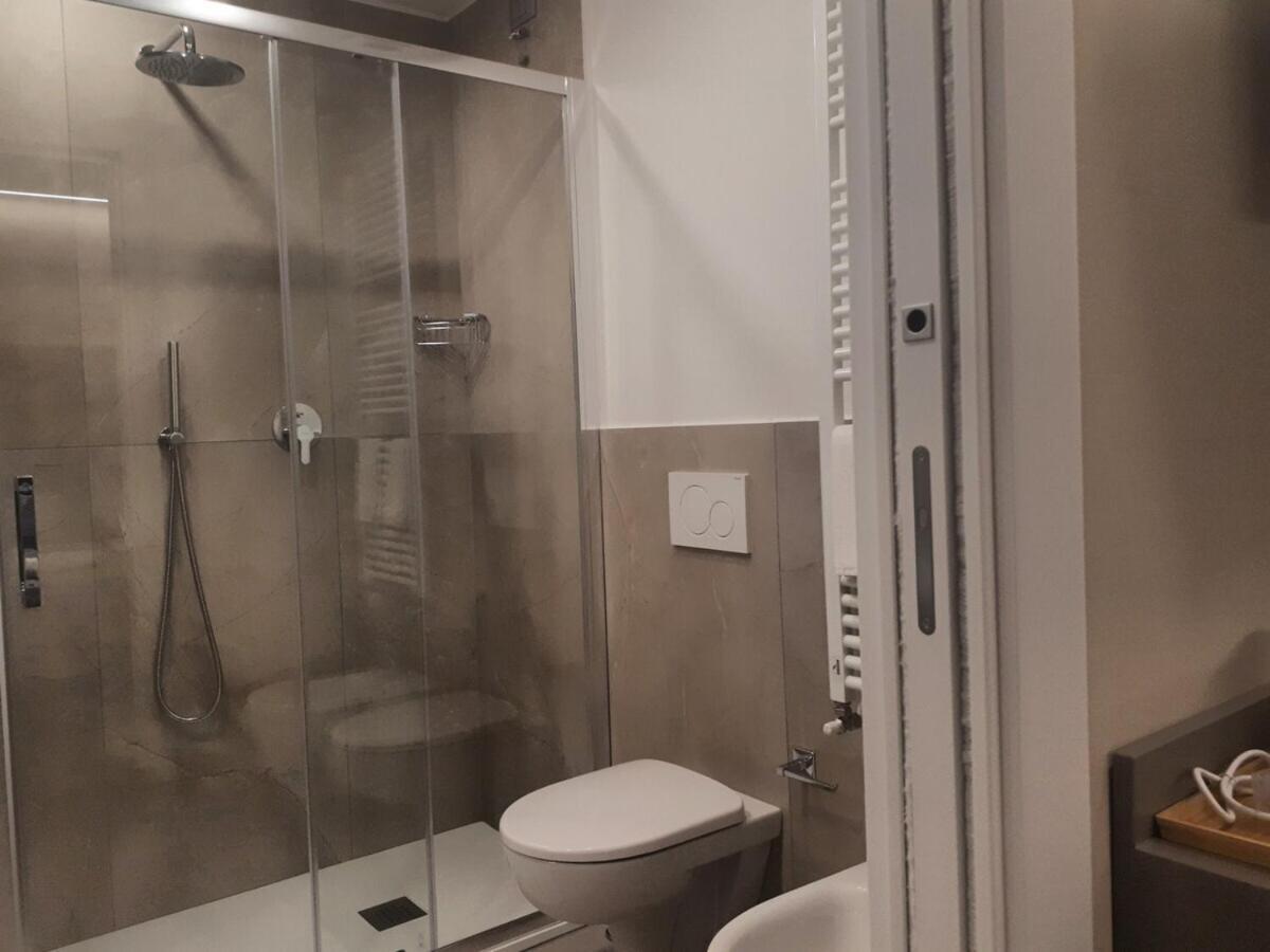 Smart Apartment Sei Chiese - Twa Bologna Phòng bức ảnh