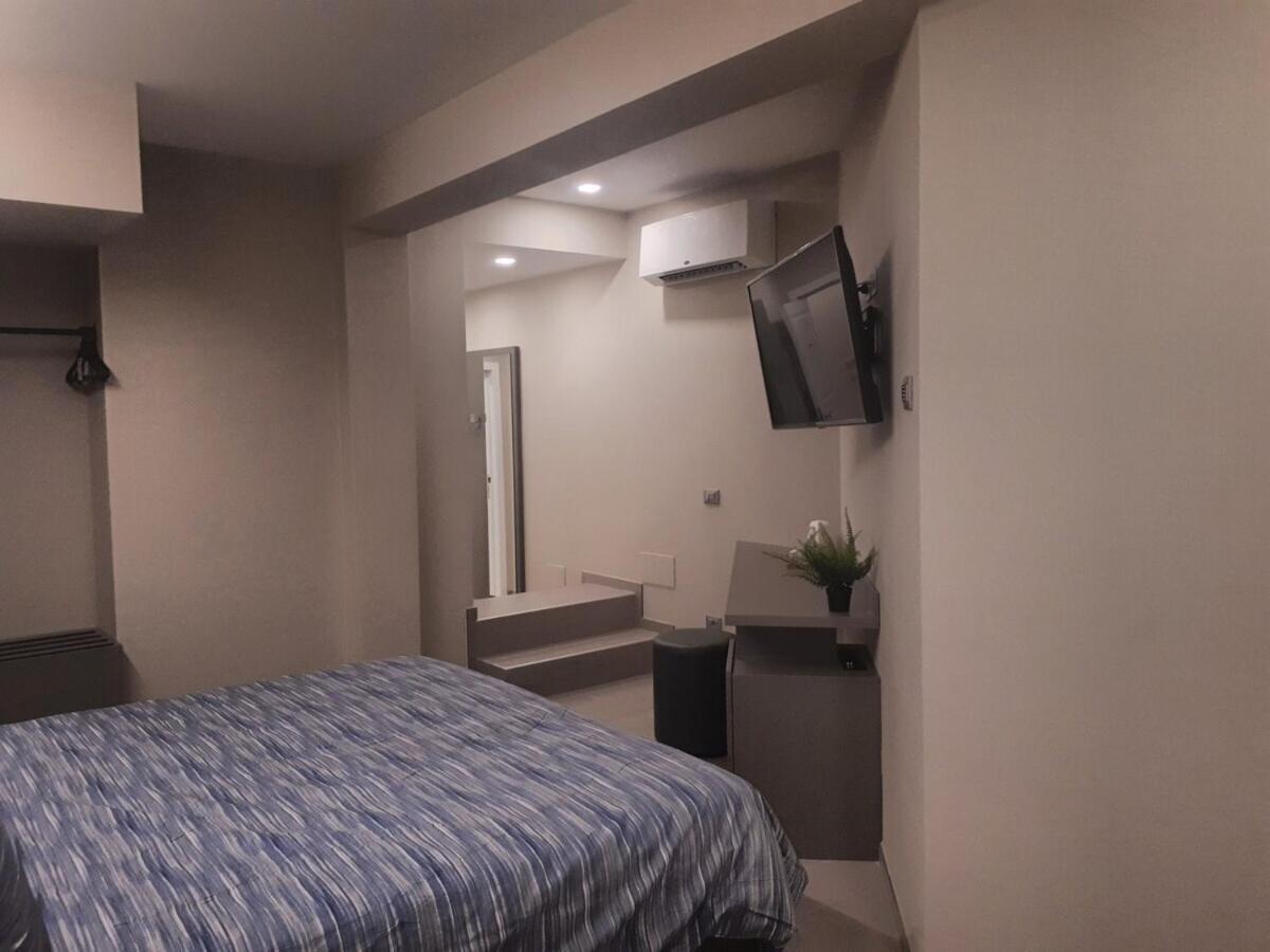 Smart Apartment Sei Chiese - Twa Bologna Phòng bức ảnh