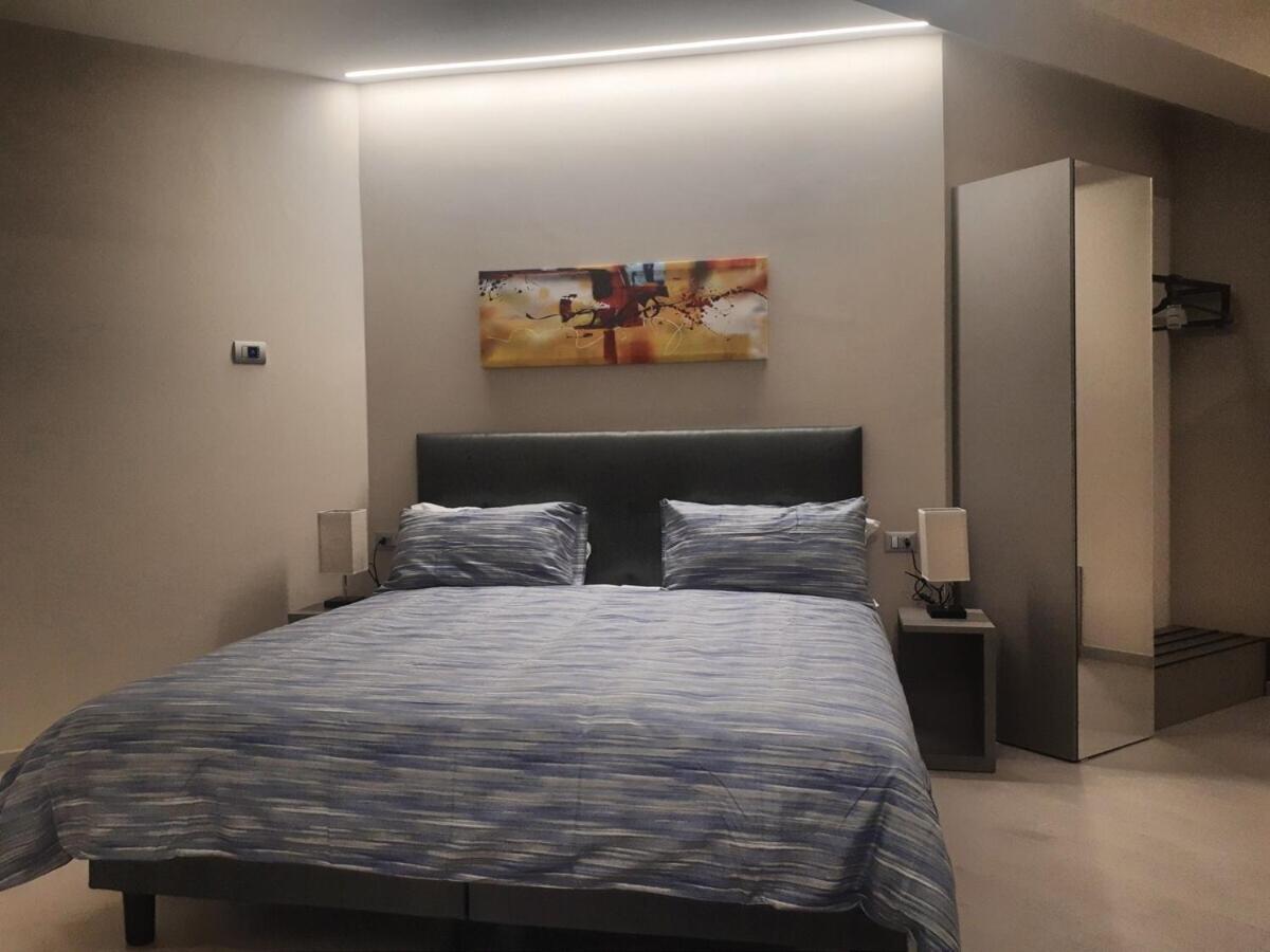 Smart Apartment Sei Chiese - Twa Bologna Ngoại thất bức ảnh