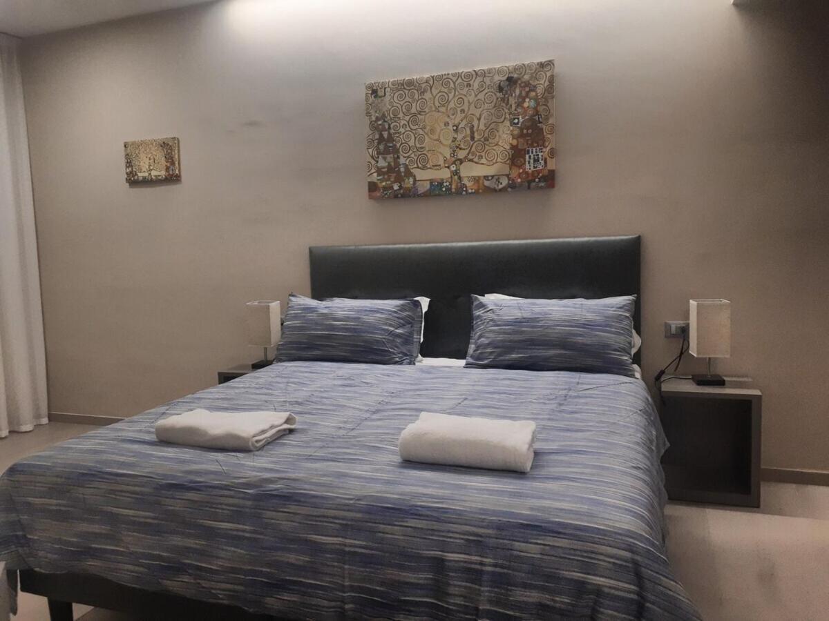 Smart Apartment Sei Chiese - Twa Bologna Phòng bức ảnh
